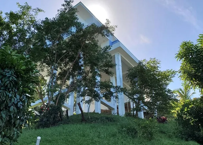 Stunning Turquoise Views From This 2 Bedroom, 2 Bath Home,,,